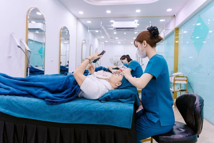 XU HƯỚNG NGHỀ SPA 2026: CƠ HỘI VÀ TIỀM NĂNG PHÁT TRIỂN